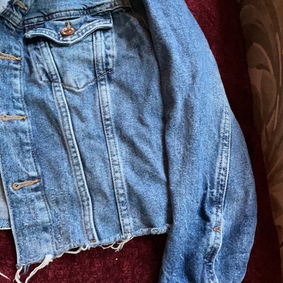 distressed jean jacket - Picture 3 of 5